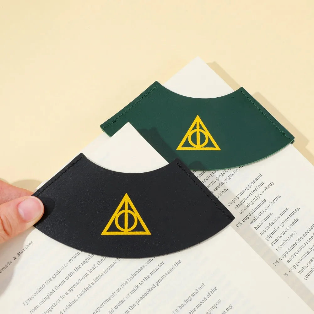 Fantasy Corner Bookmark – Magic School Inspired