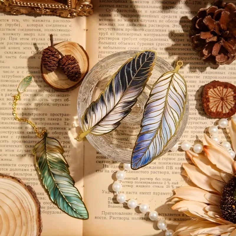 Vintage Feather Bookmarks – Elegant Book Lover Gift