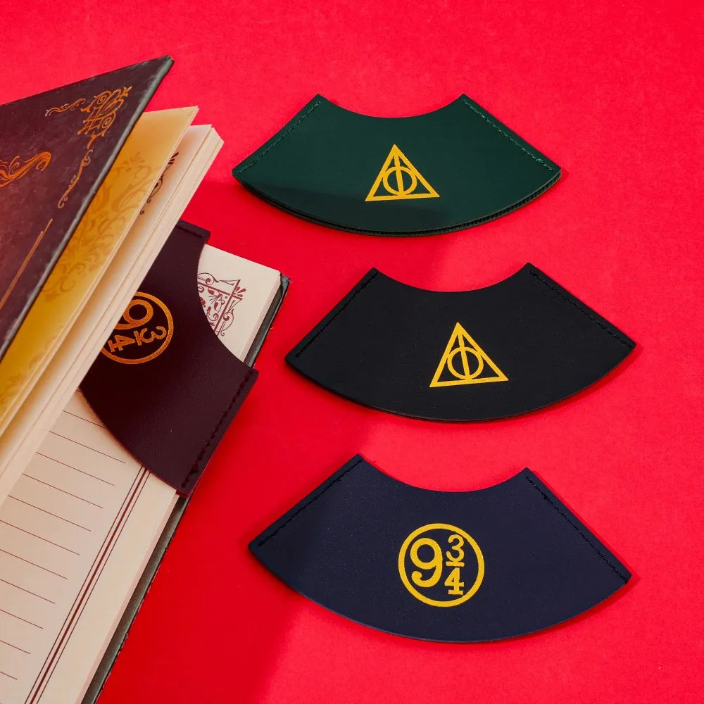 Fantasy Corner Bookmark – Magic School Inspired